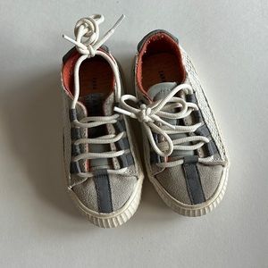 Zara Boy sneakers size 7